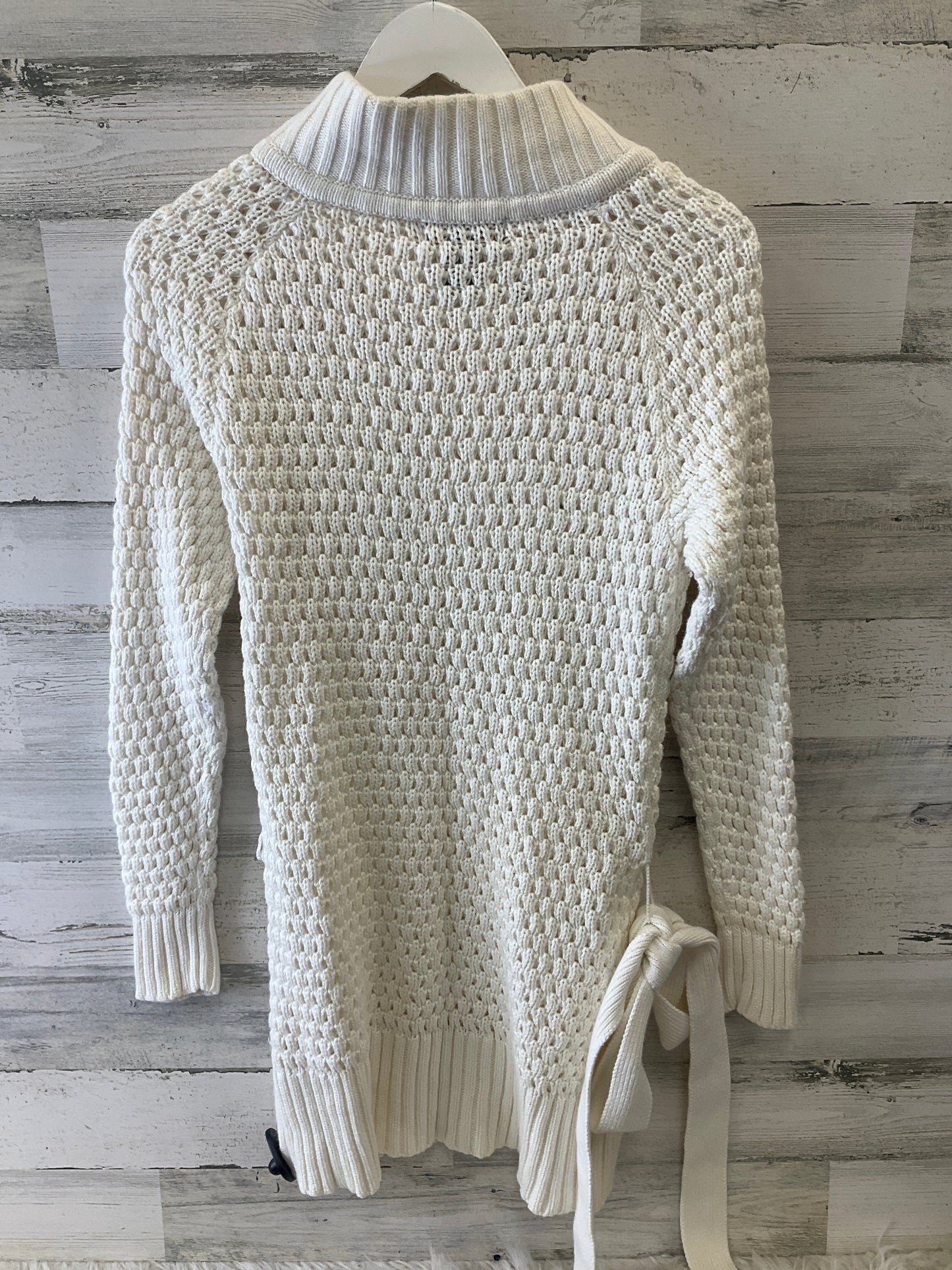 Cardigan By Eddie Bauer In Ivory, Size: M