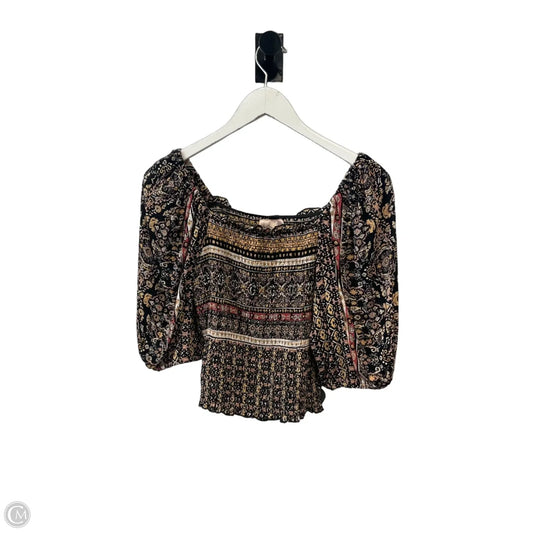 Top Short Sleeve By Willow & Root In Black, Size: S