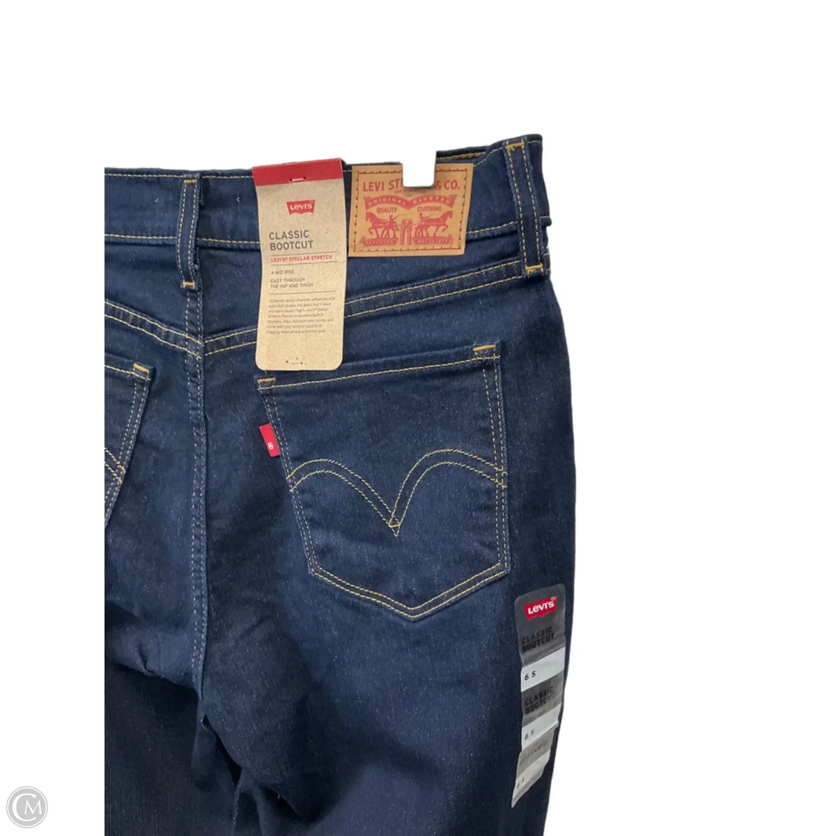 Jeans Flared By Levis In Blue Denim, Size: 6