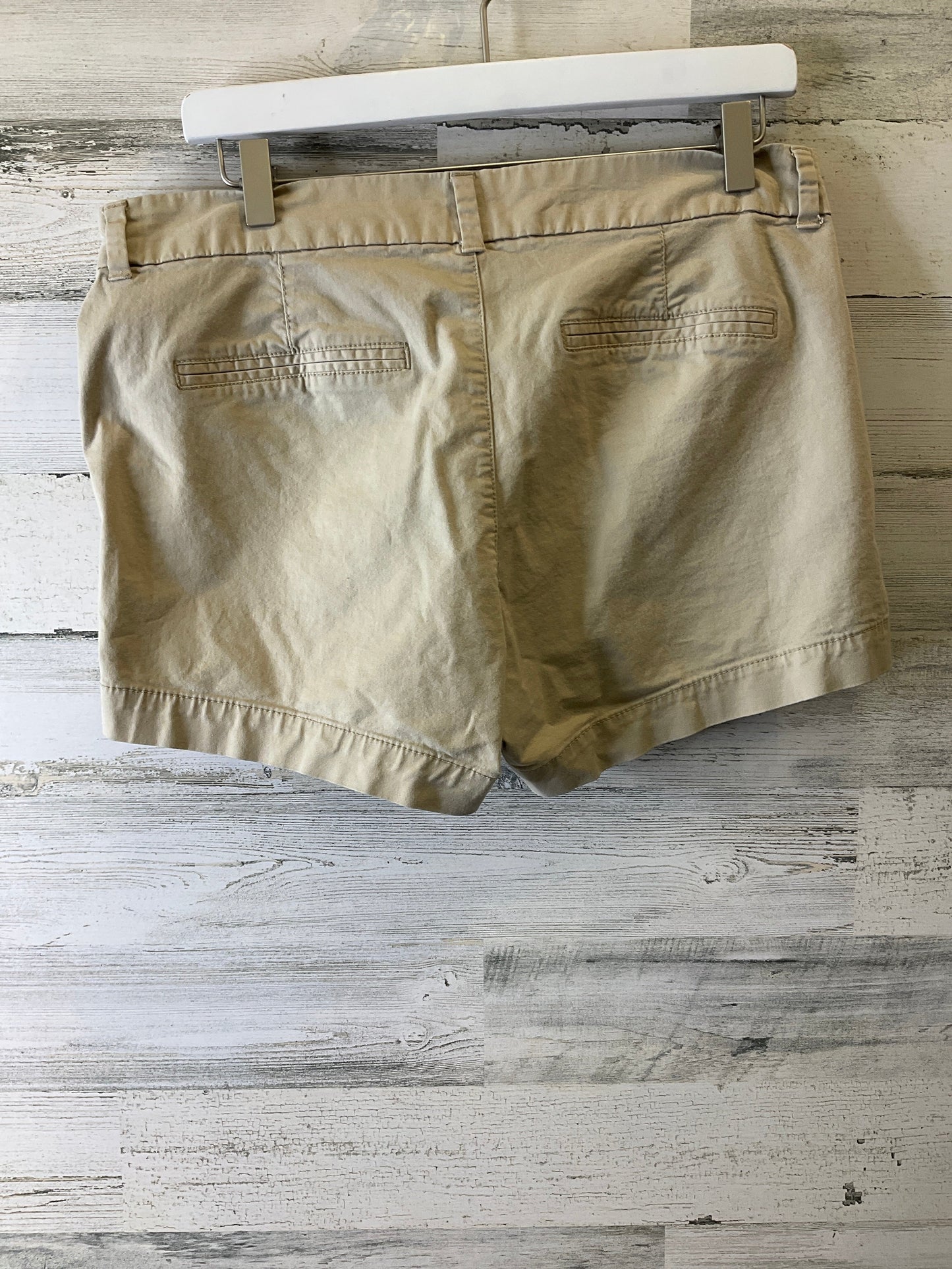 Tan Shorts Old Navy, Size 10