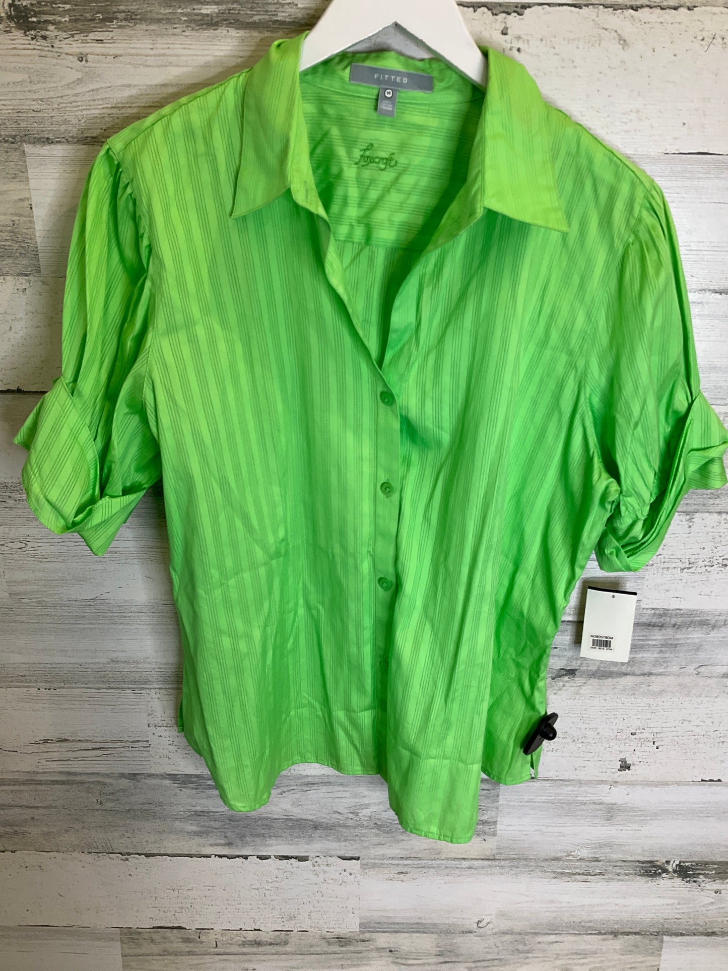 Green Top Short Sleeve Clothes Mentor, Size L