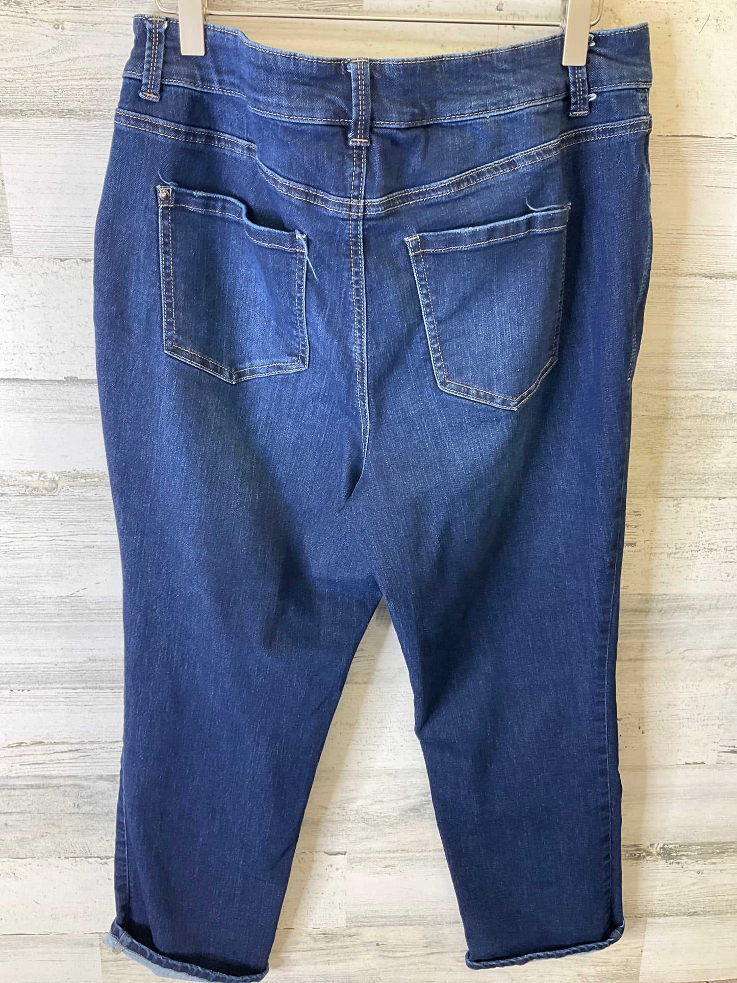 Pants Cropped By Maurices In Blue Denim, Size: 14