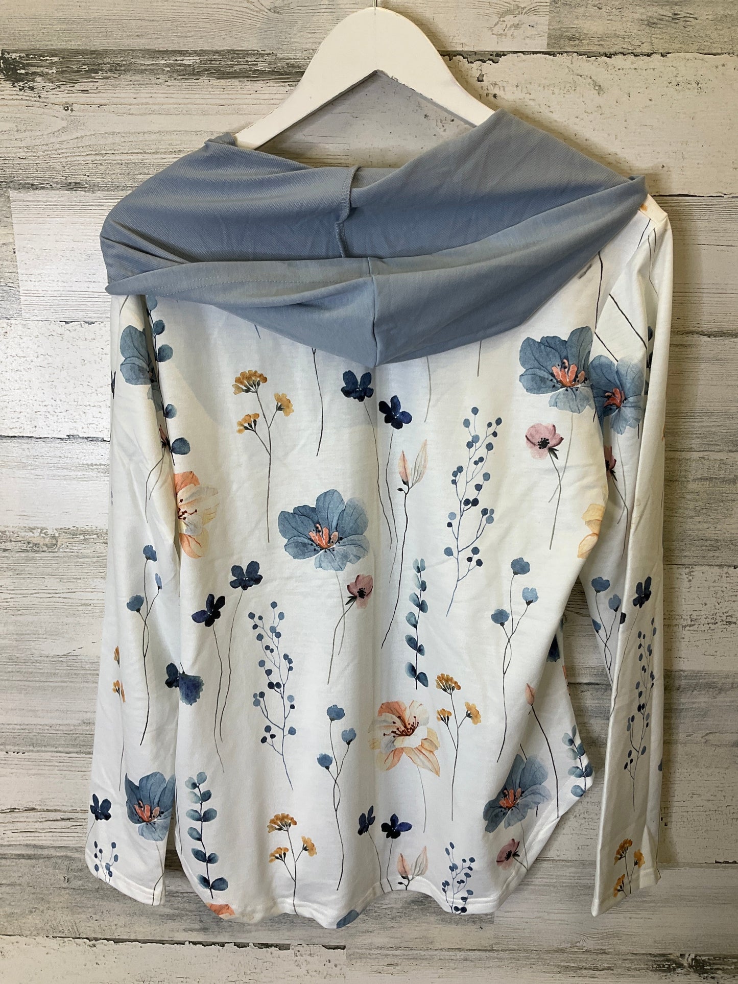 Blue & White Top 2pc Long Sleeve Clothes Mentor, Size M