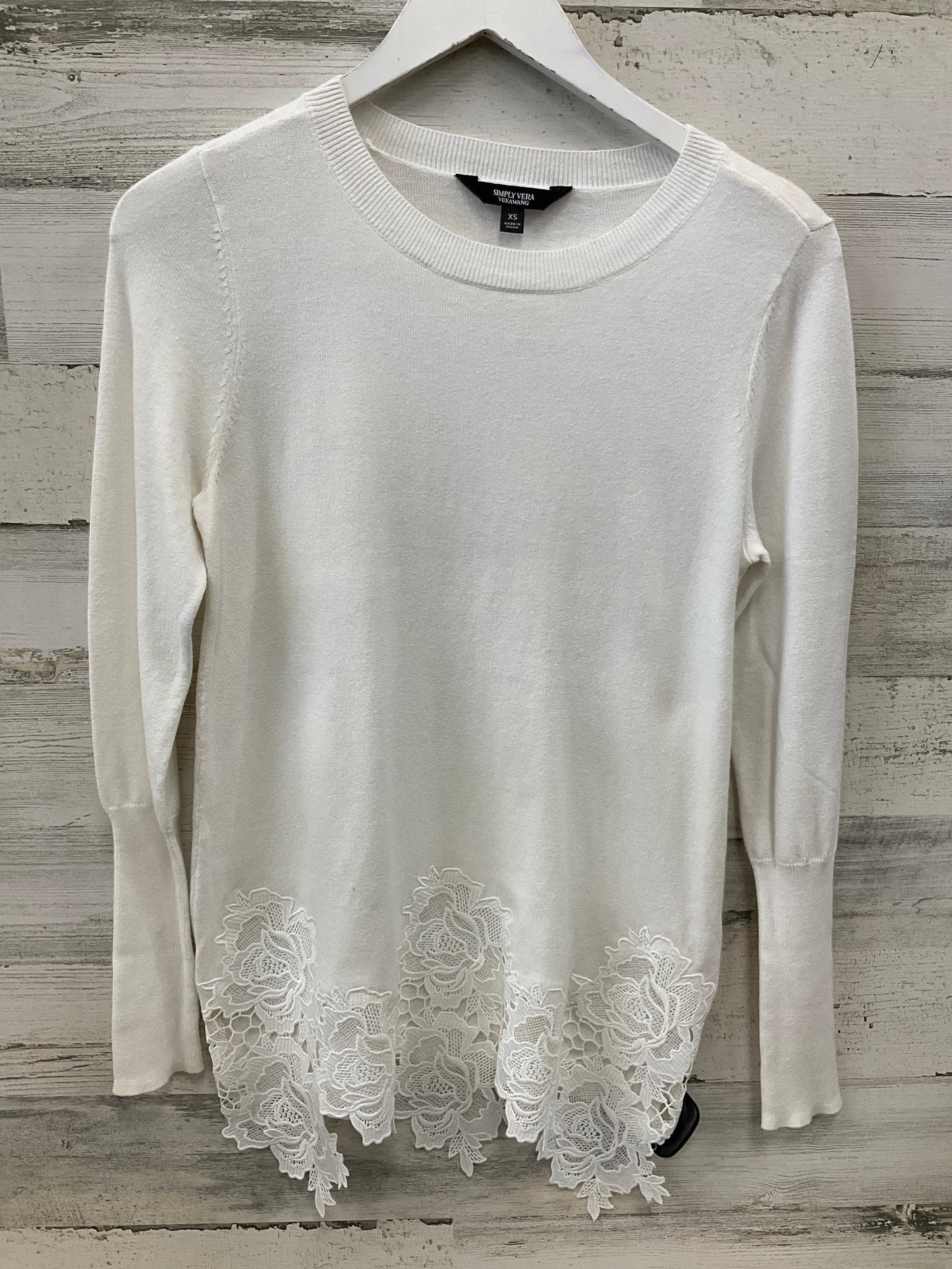 Sweater By Simply Vera In White, Size: Xs