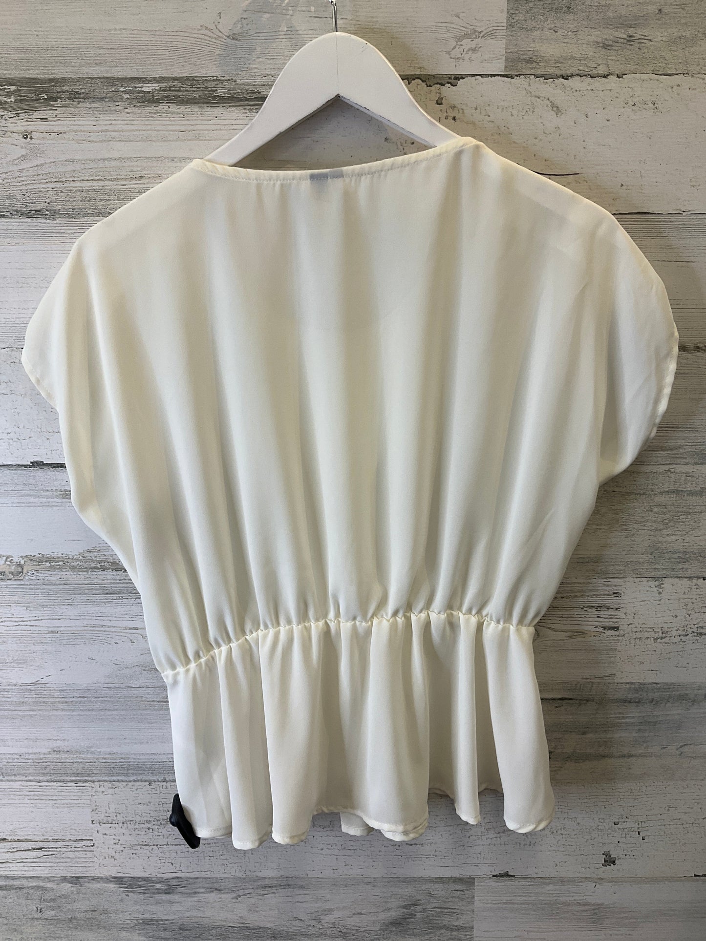 Cream Top Short Sleeve Heart And Soul, Size L