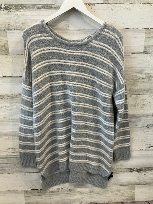 Sweater By Soft Surroundings In Grey & White, Size: S