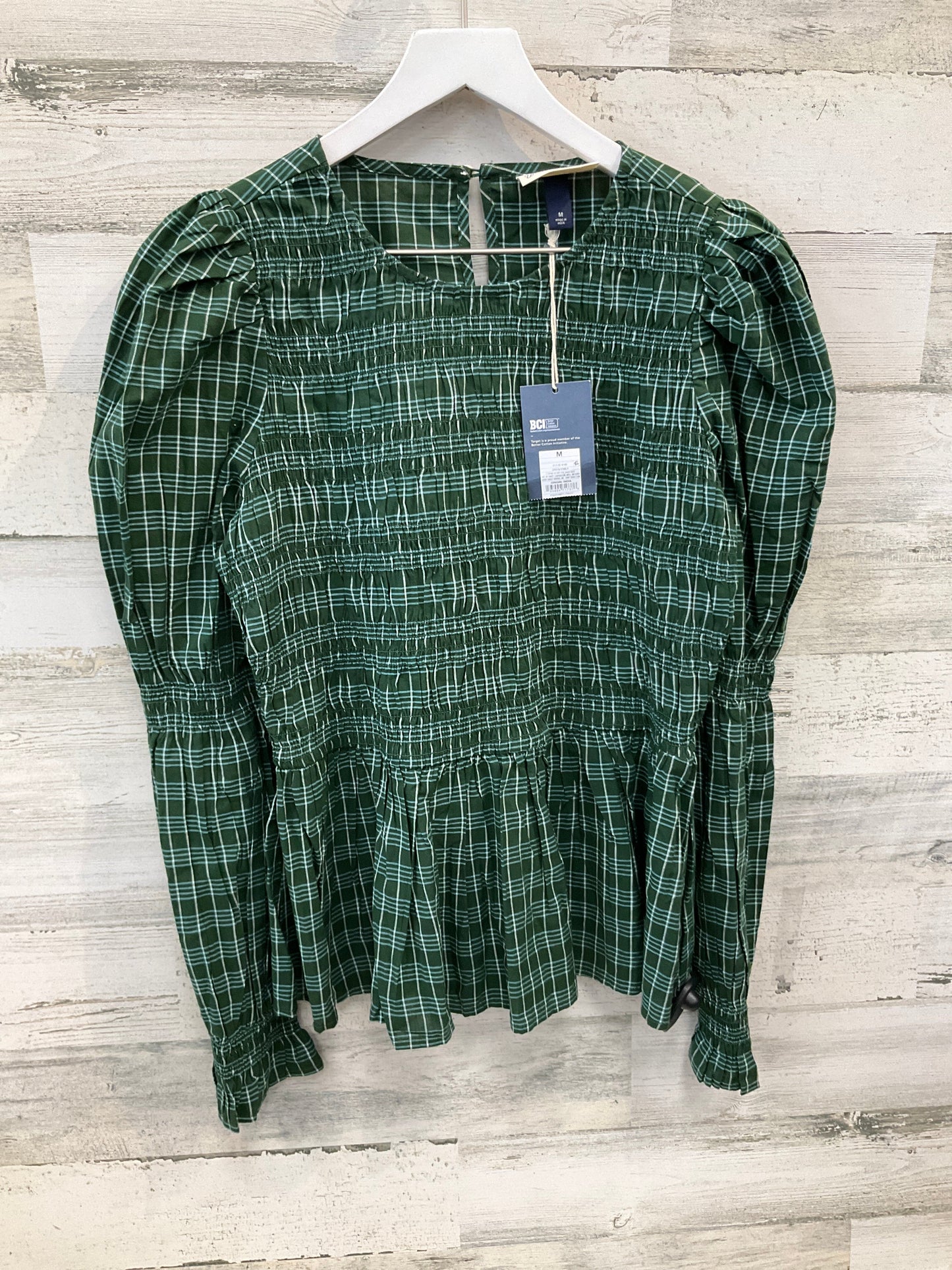 Top Long Sleeve By Universal Thread In Green, Size: M