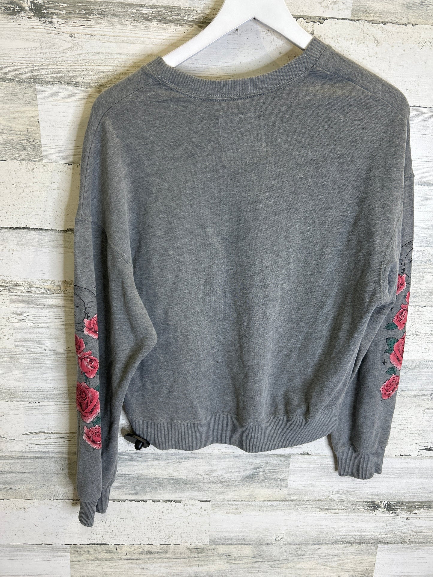 Top Long Sleeve By Hollister In Grey, Size: S