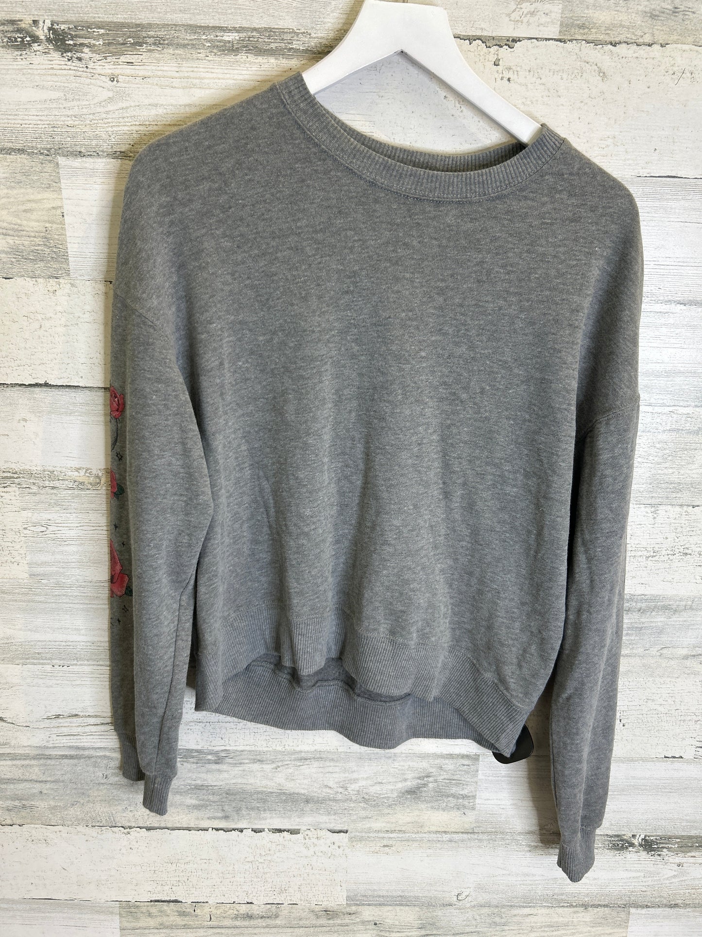 Top Long Sleeve By Hollister In Grey, Size: S