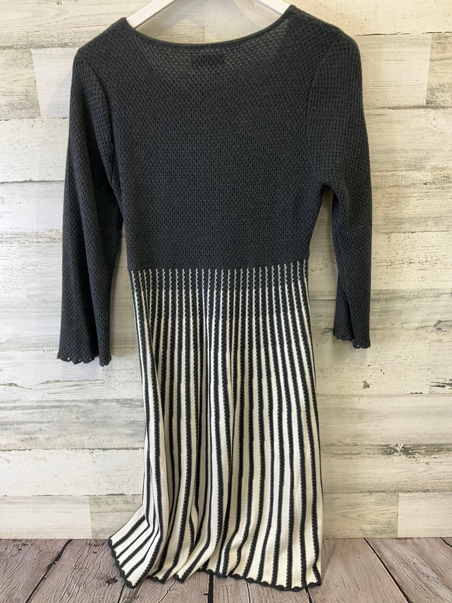 Dress Casual Midi By Calvin Klein In Black & White, Size: M