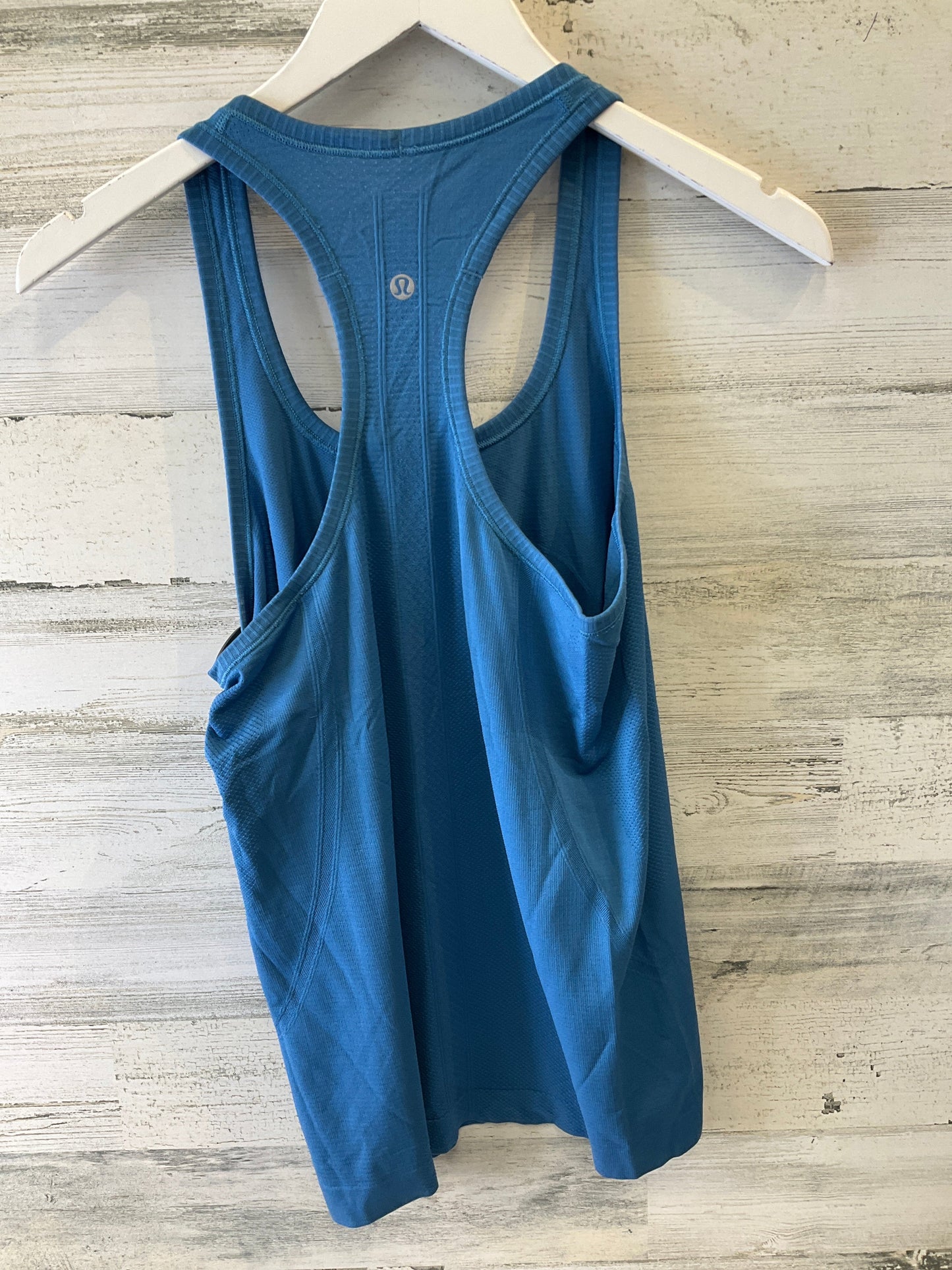 Athletic Tank Top By Lululemon In Blue, Size: 8