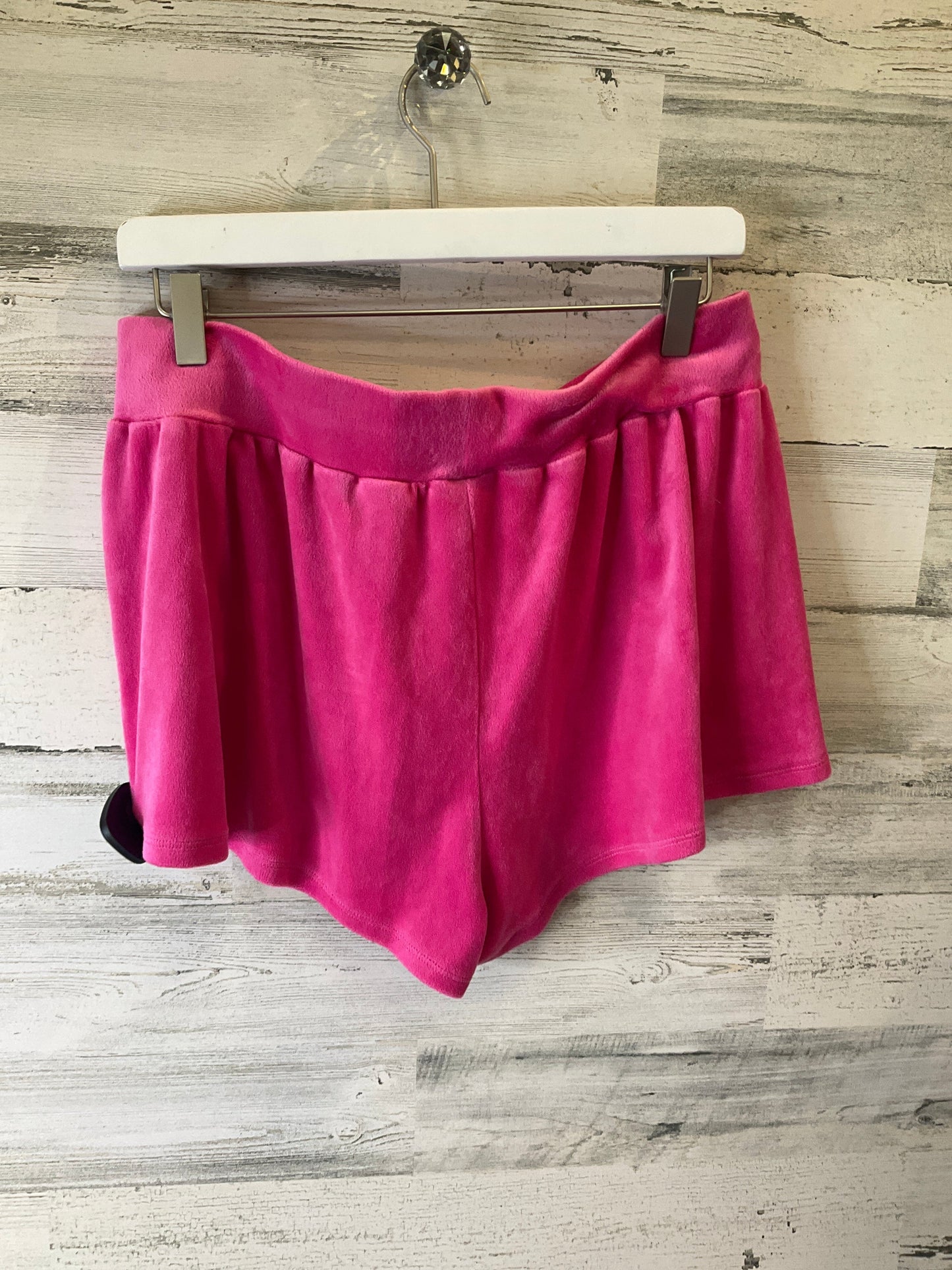 Pink Shorts Divided, Size Xl