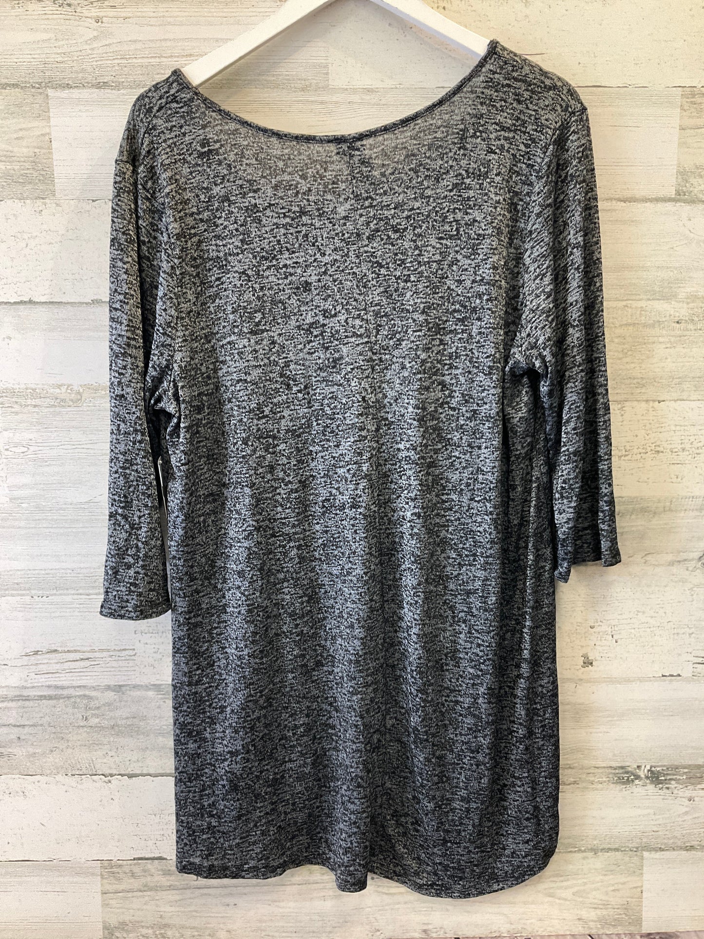 Black Top 3/4 Sleeve Clothes Mentor, Size 3x