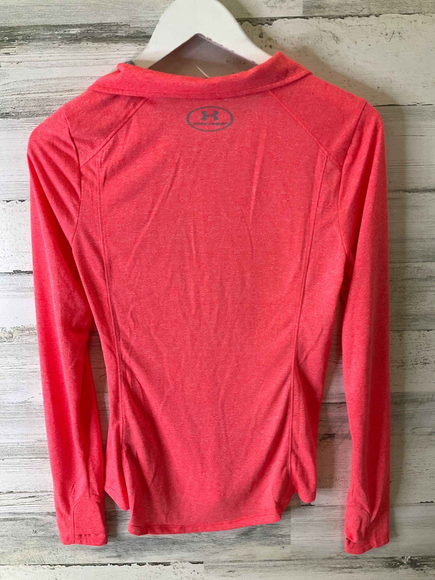 Athletic Top Long Sleeve Collar By Under Armour In Coral, Size: S