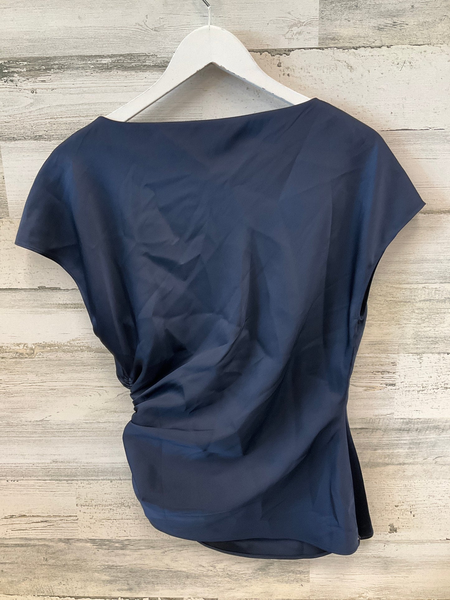 Top Short Sleeve By Banana Republic In Navy, Size: 8