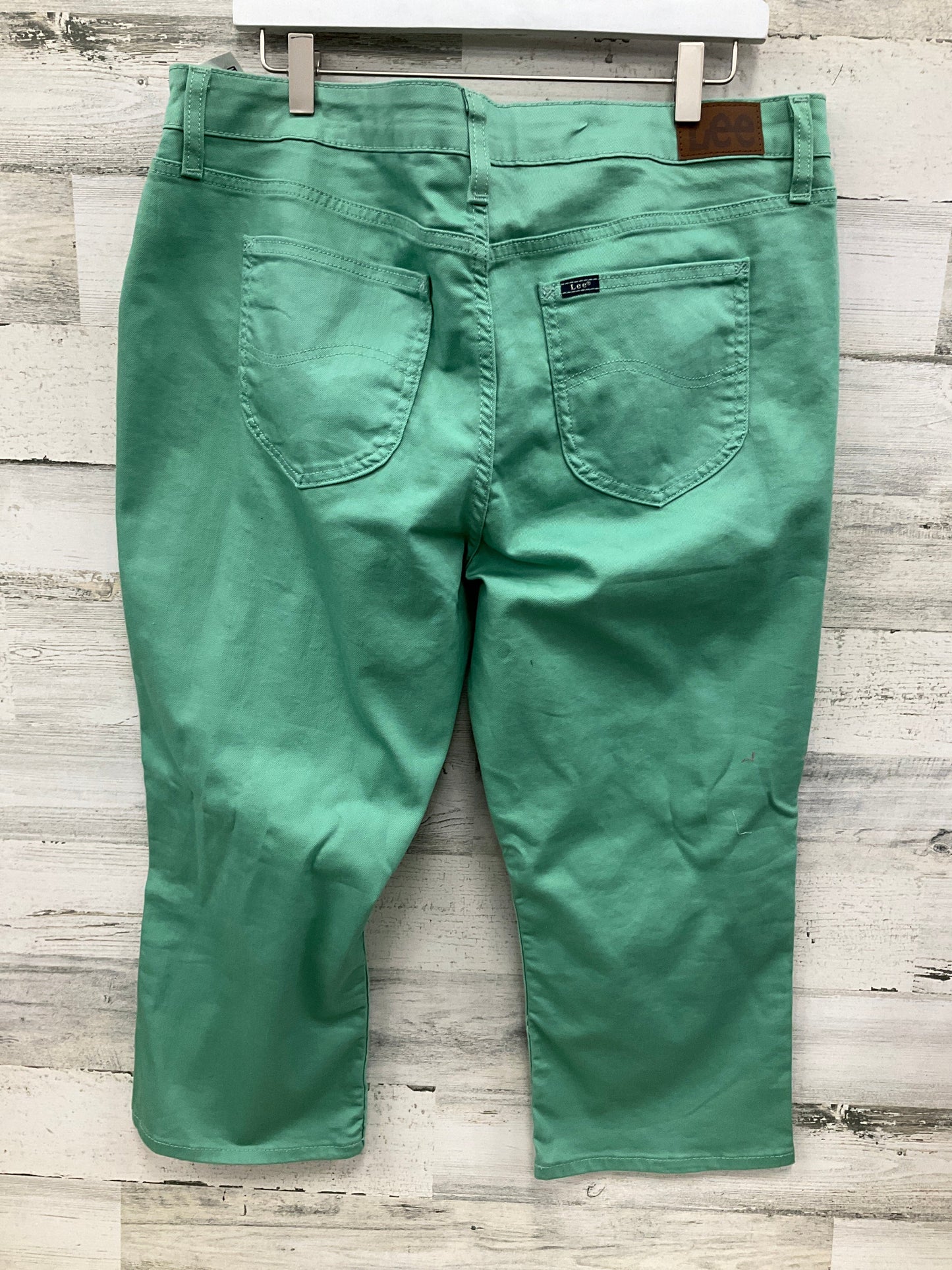 Capris By Lee In Green, Size: 20