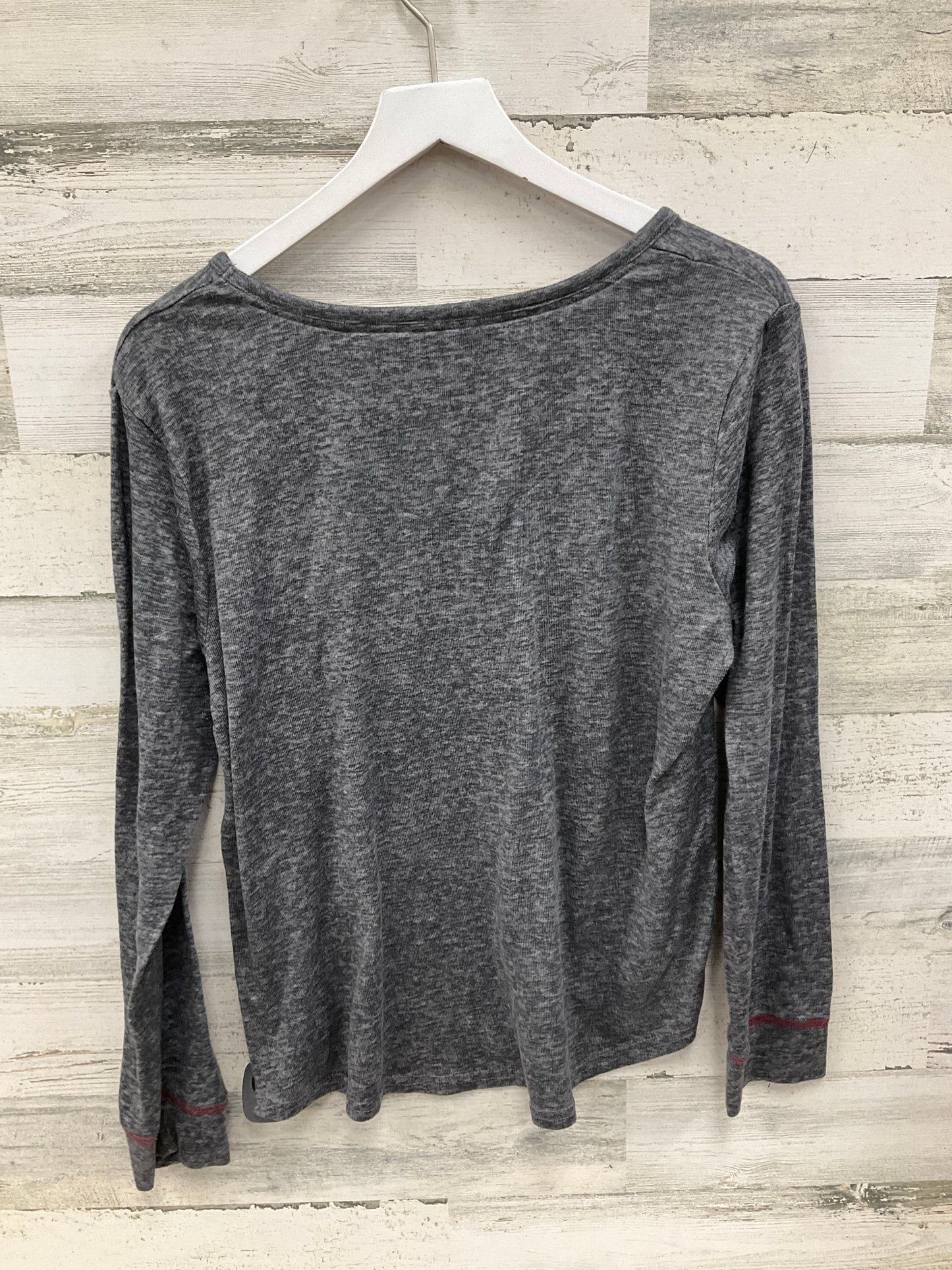 Top Long Sleeve By Clothes Mentor In Grey, Size: Xl