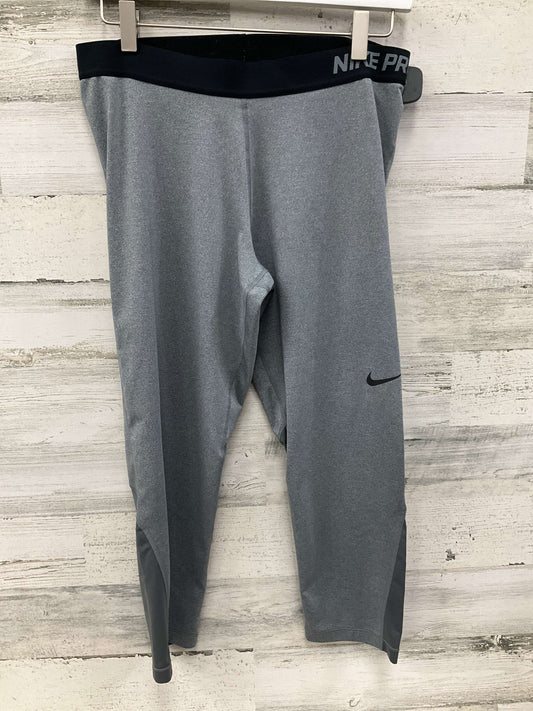 Athletic Capris By Nike In Black & Grey, Size: Xl