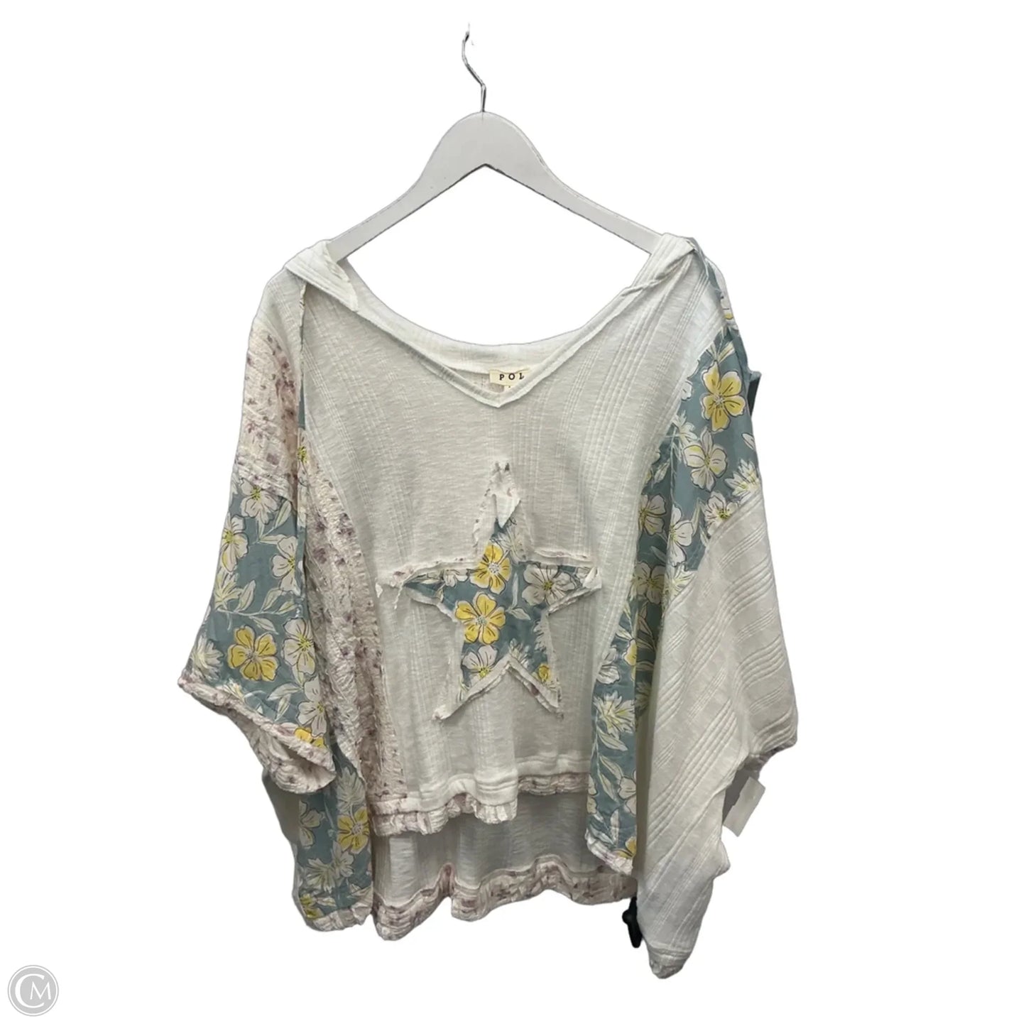 Top Short Sleeve By Pol In White, Size: L