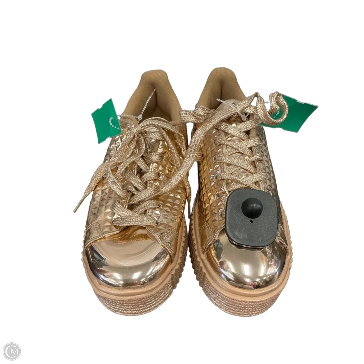 Shoes Sneakers By Qupid In Gold, Size: 8