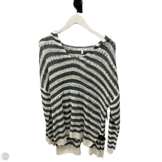 Top Long Sleeve By Maurices In Striped Pattern, Size: Xl