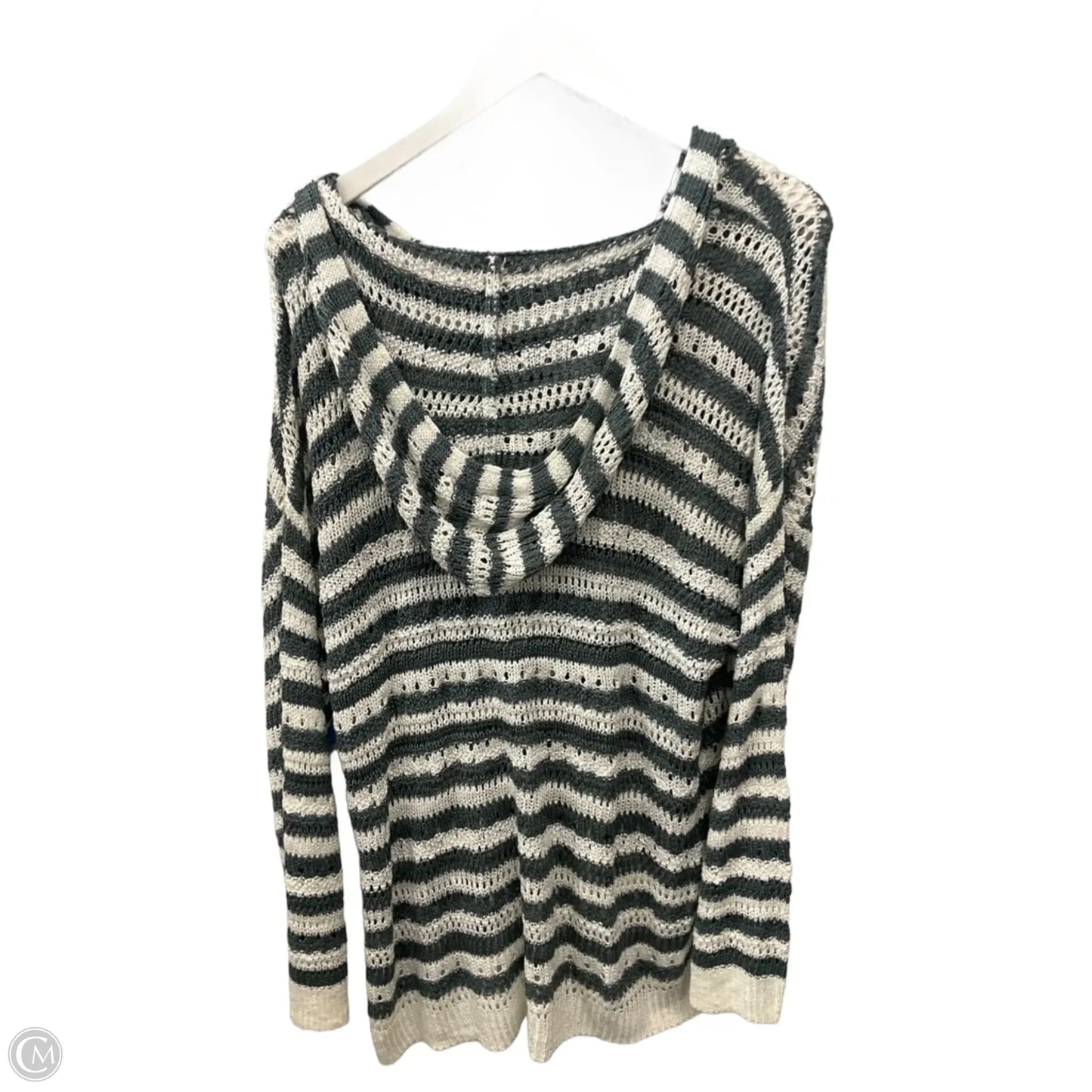 Top Long Sleeve By Maurices In Striped Pattern, Size: Xl