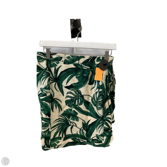 Skirt Mini & Short By H&m In Tropical Print, Size: 6