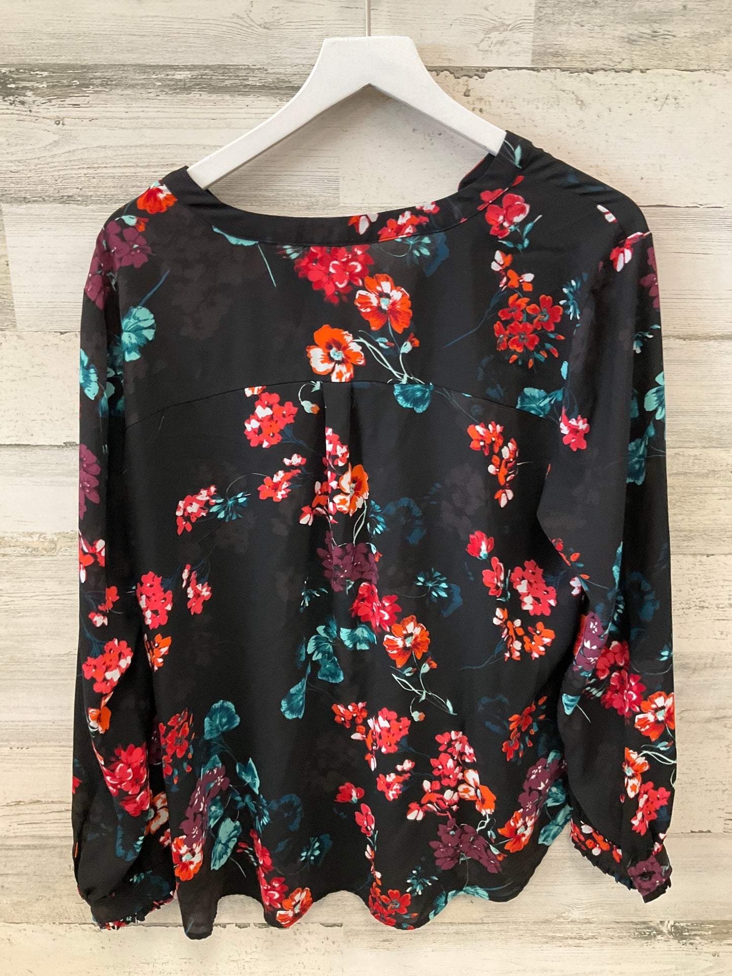 Top Long Sleeve By Elle In Floral Print, Size: Xl