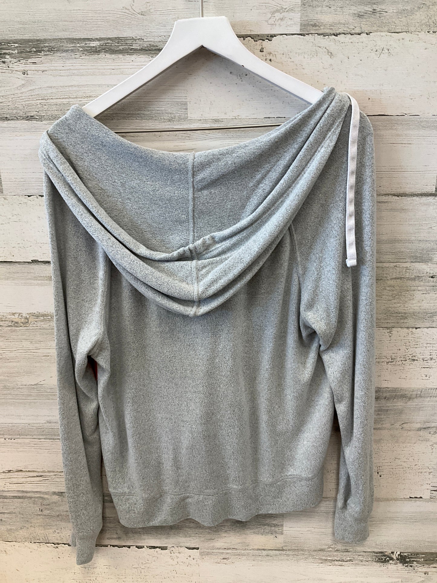 Top Long Sleeve By Eddie Bauer In Grey, Size: M