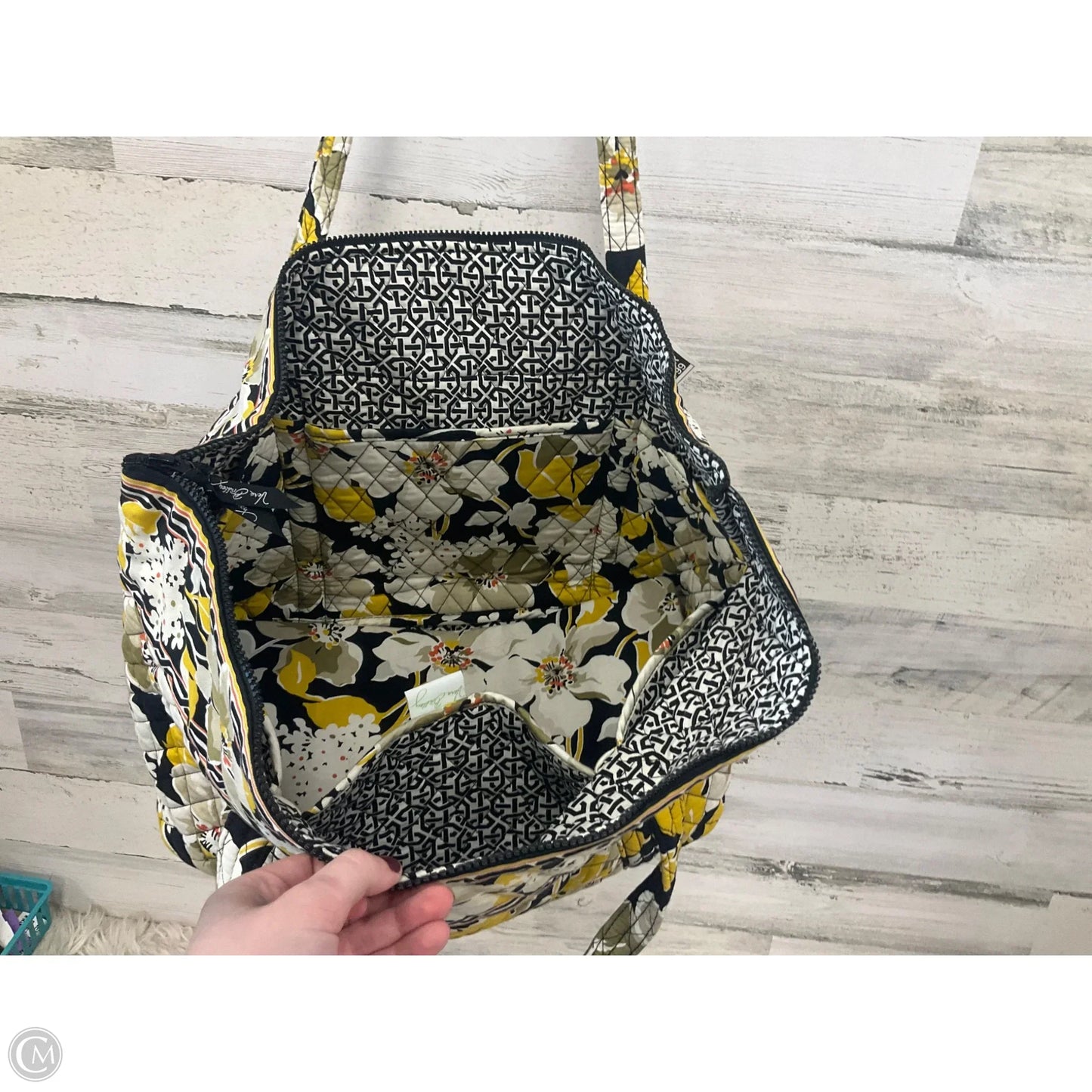 Duffle And Weekender By Vera Bradley, Size: Medium