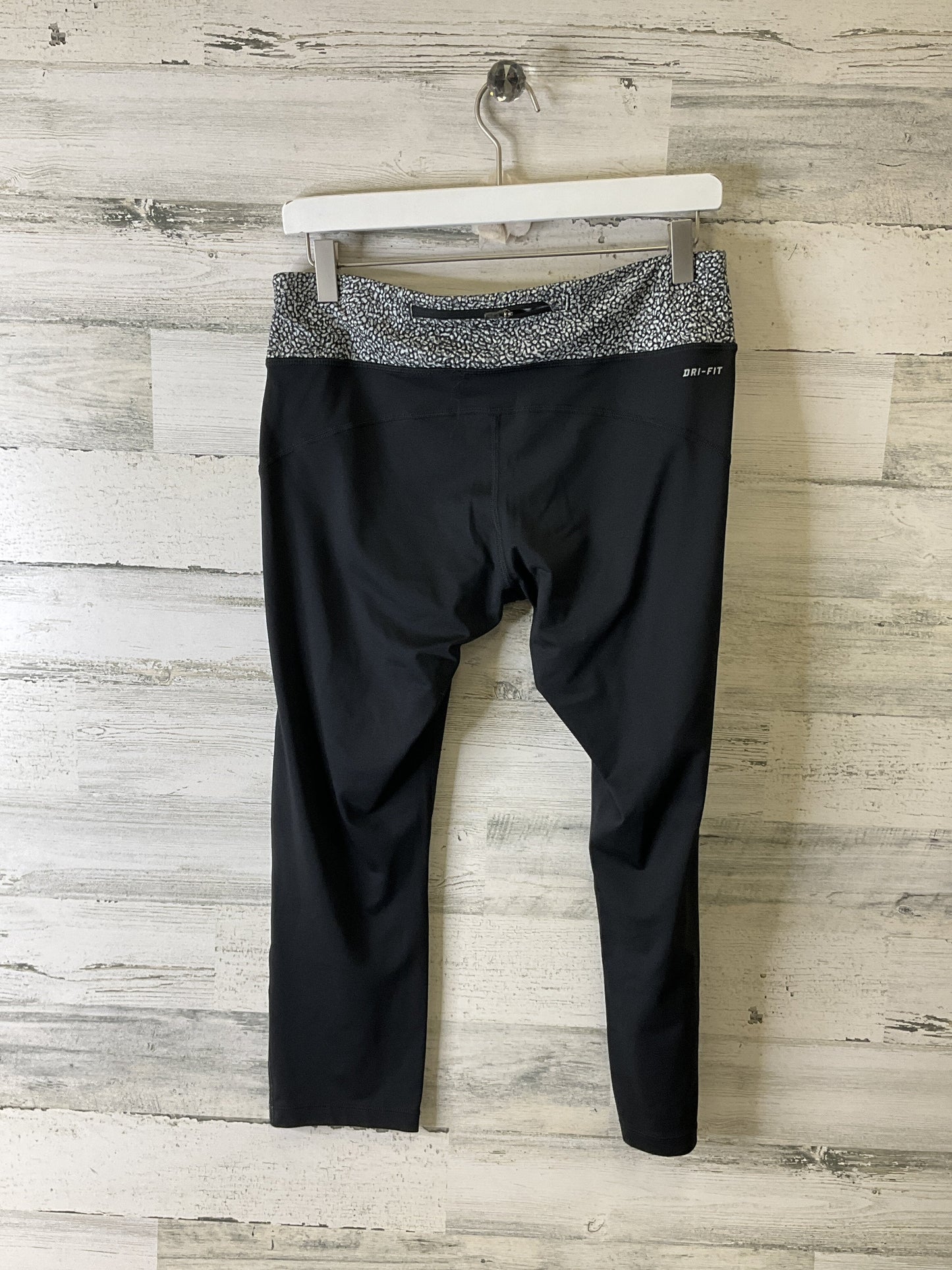 Athletic Capris By Nike  Size: L