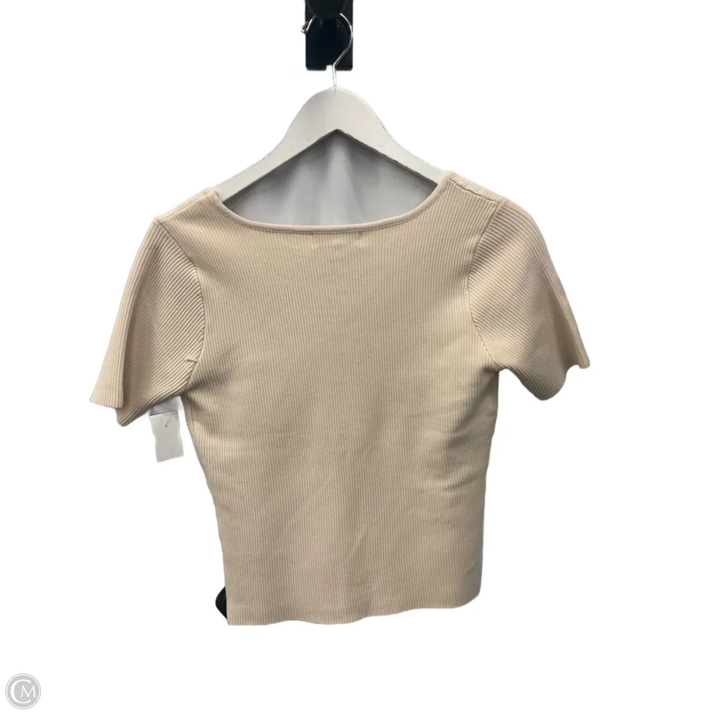 Top Short Sleeve By Clothes Mentor In Cream, Size: L