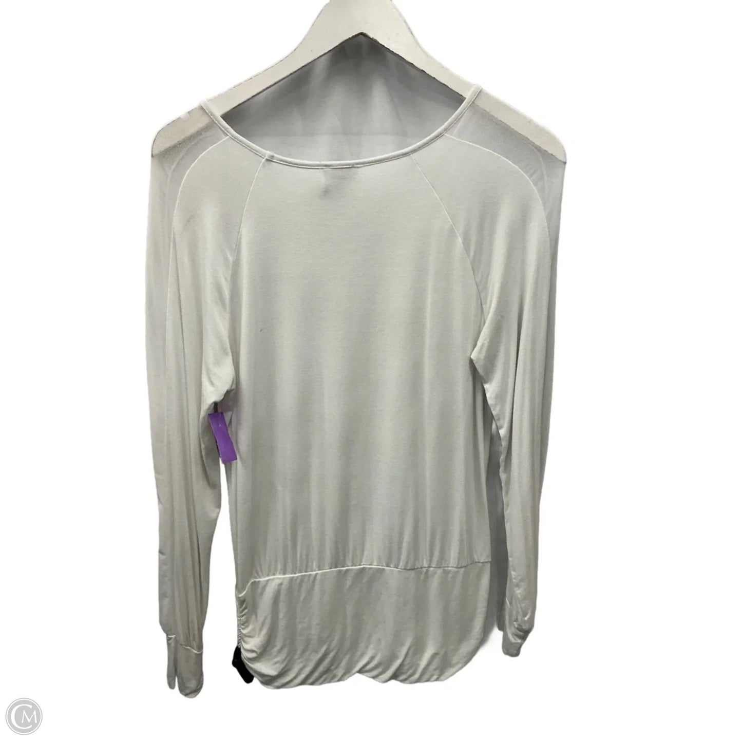 Top Long Sleeve By Clothes Mentor In White, Size: M
