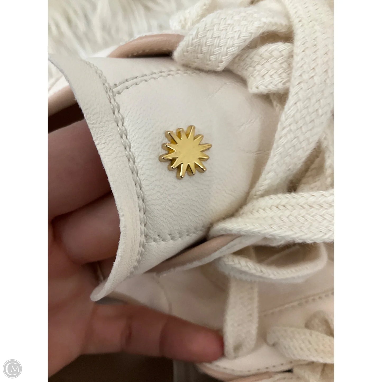 Shoes Designer By Stuart Weitzman In Cream, Size: 10