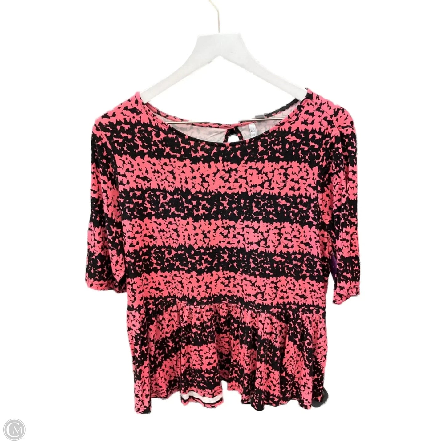 Top Short Sleeve By Elle In Black & Pink, Size: L