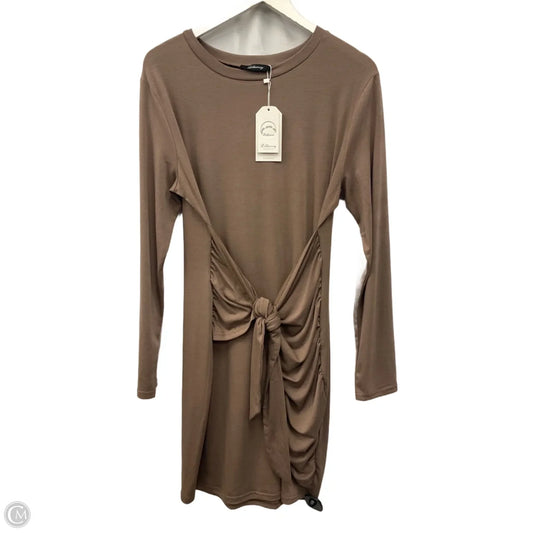 Dress Casual Short By Clothes Mentor In Taupe, Size: L