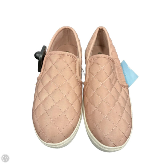 Shoes Flats By Big Buddha In Pink, Size: 6