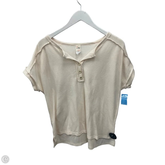 Top Short Sleeve By 7th Ray In Beige, Size: L