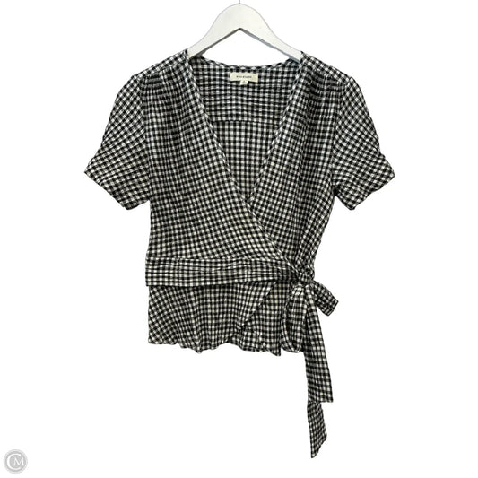 Top Short Sleeve By Max Studio In Checkered Pattern, Size: S