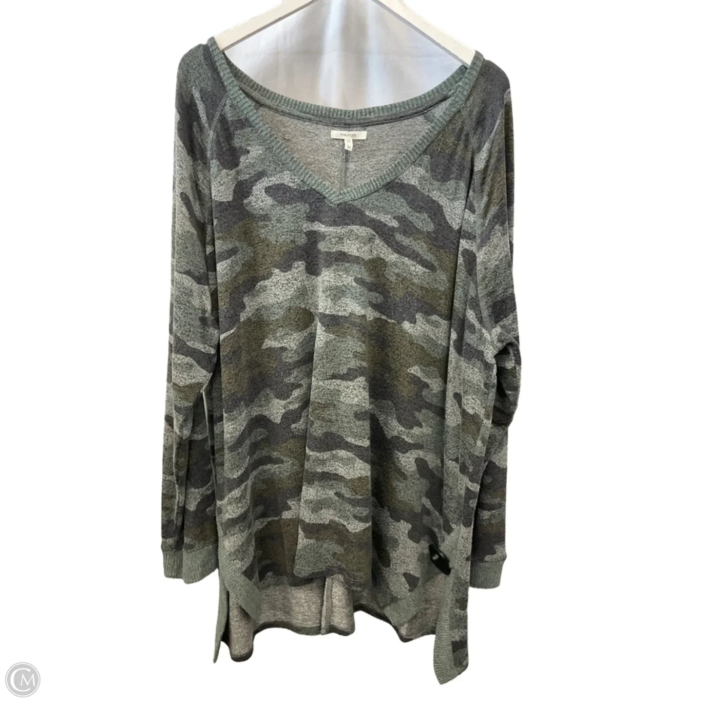 Top Long Sleeve By Maurices In Green, Size: 3x