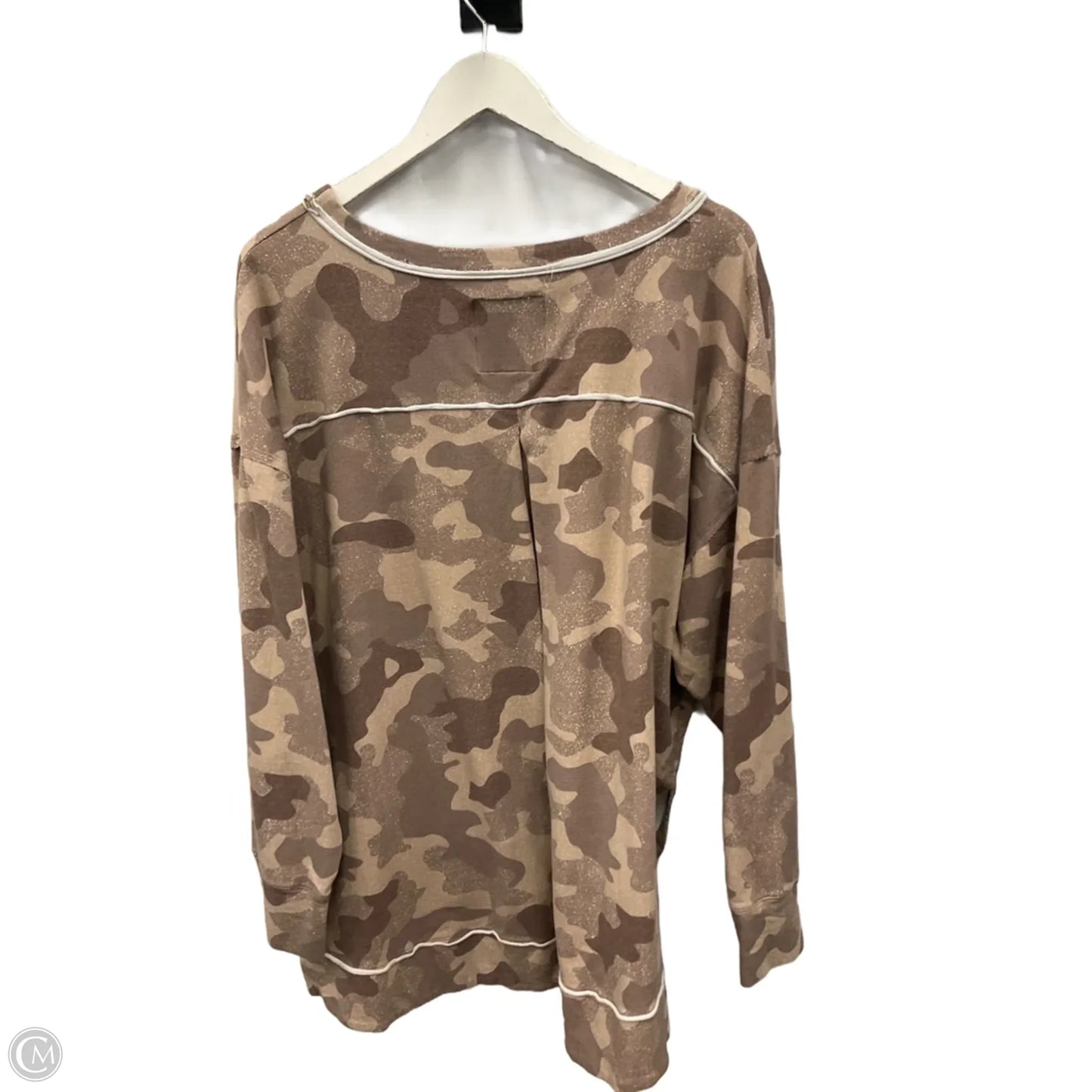 Top Long Sleeve By Clothes Mentor In Camouflage Print, Size: 2x