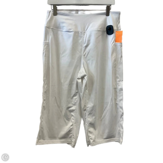 Athletic Capris By Clothes Mentor In White, Size: L
