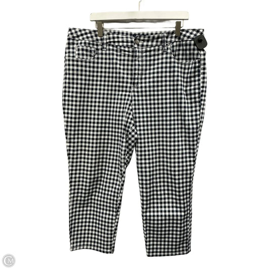 Capris By Charter Club In Navy, Size: 18