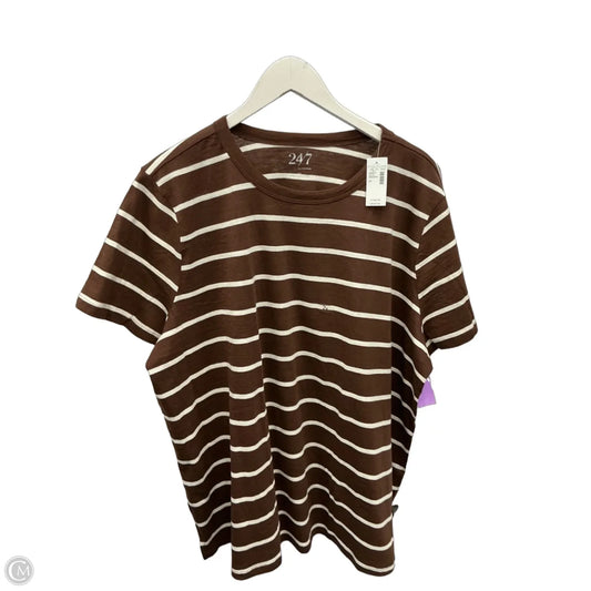 Top Short Sleeve By Maurices In Striped Pattern, Size: 2x