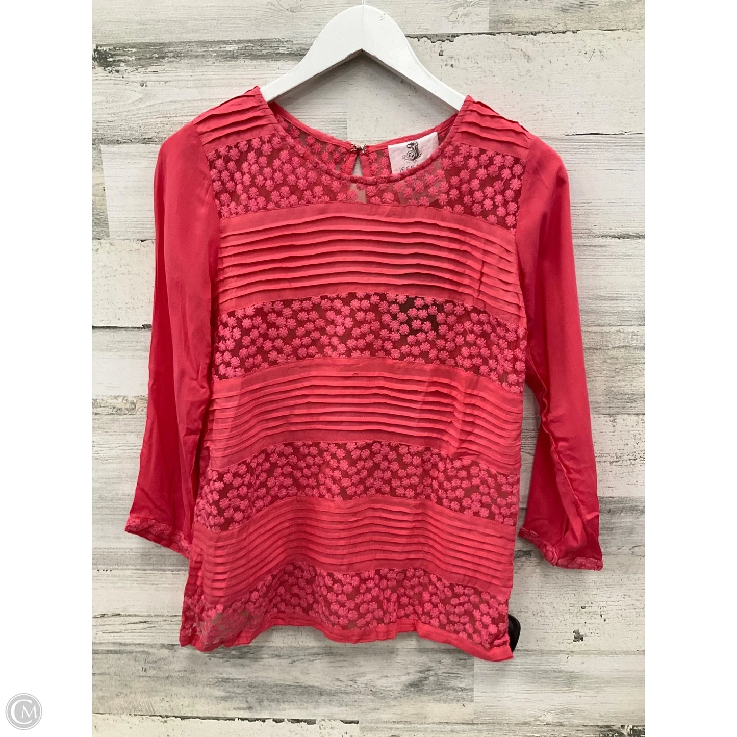 Top Long Sleeve By Clothes Mentor In Coral, Size: S