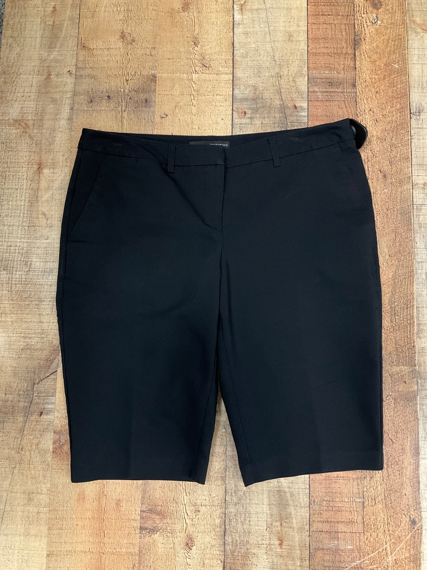 Shorts By Harve Bernard  Size: 10