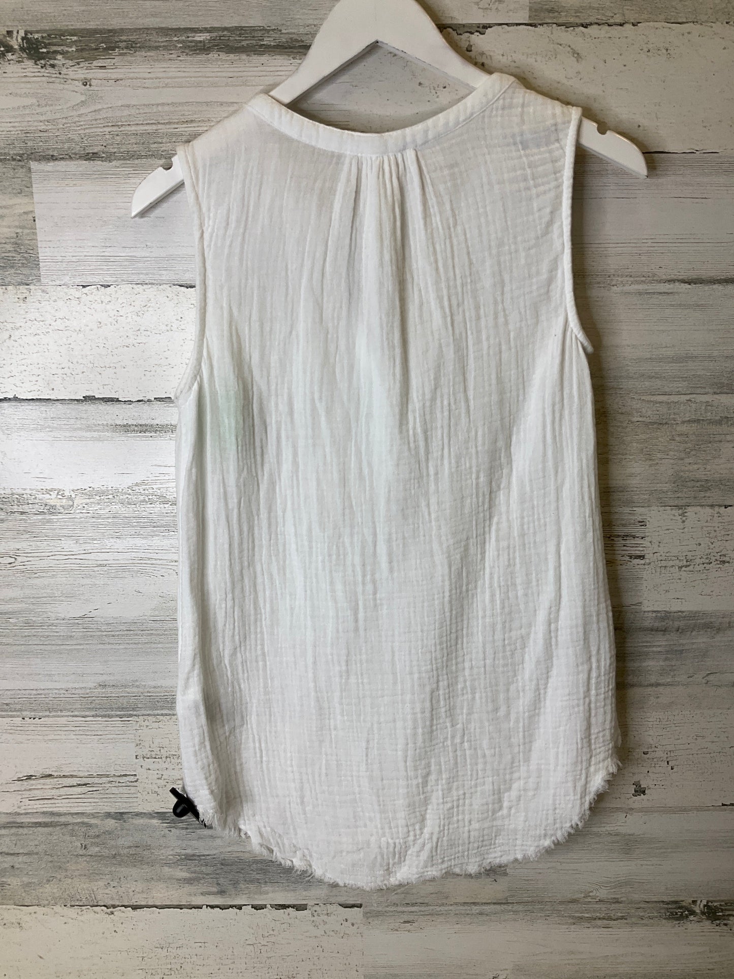 Top Sleeveless By Beachlunchlounge  Size: Xs