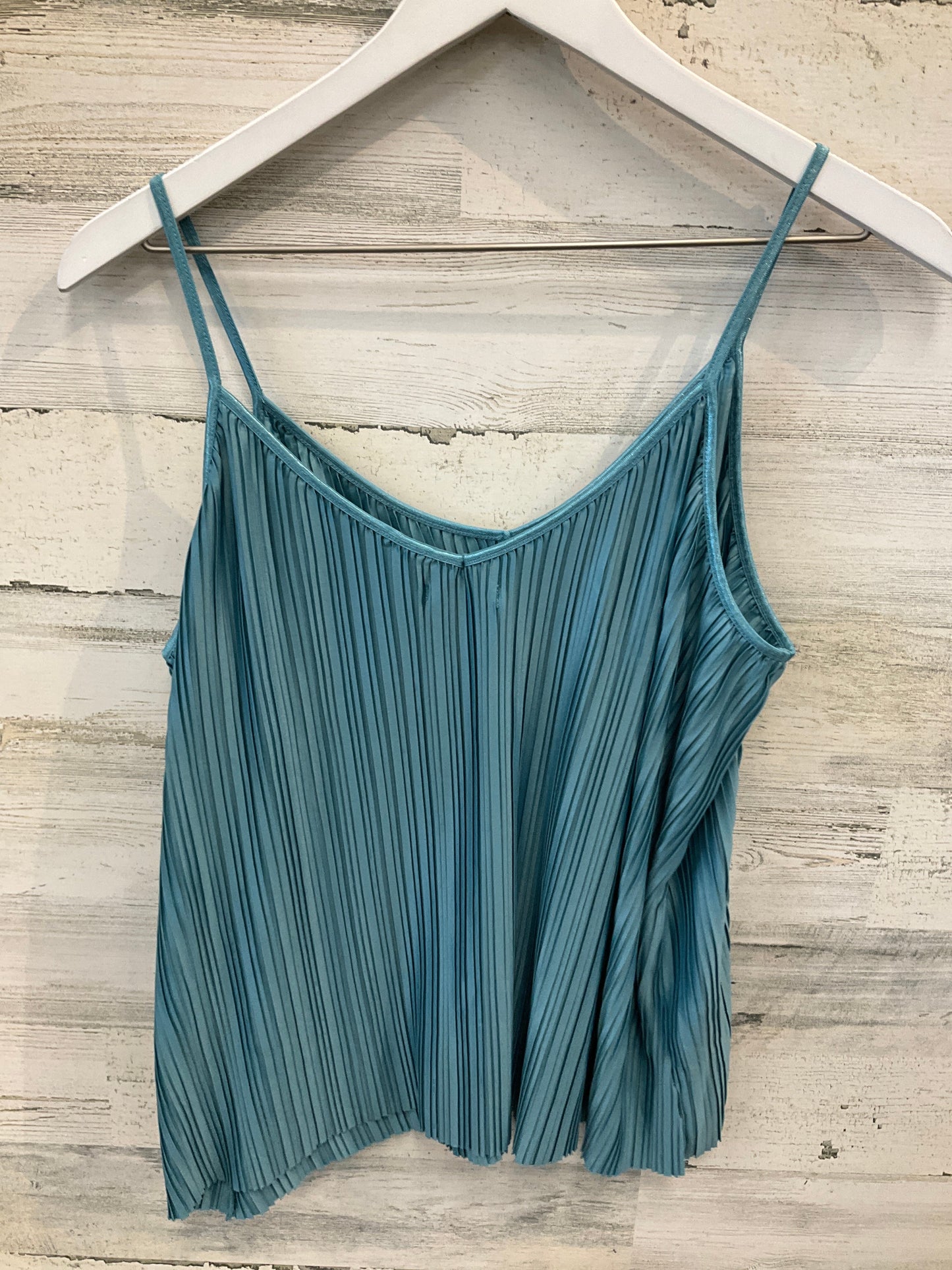 Blouse Sleeveless By Maurices In Green, Size: L