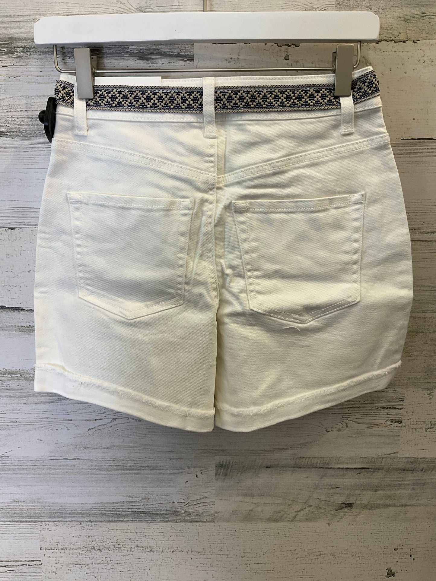 White Shorts Maurices, Size 2