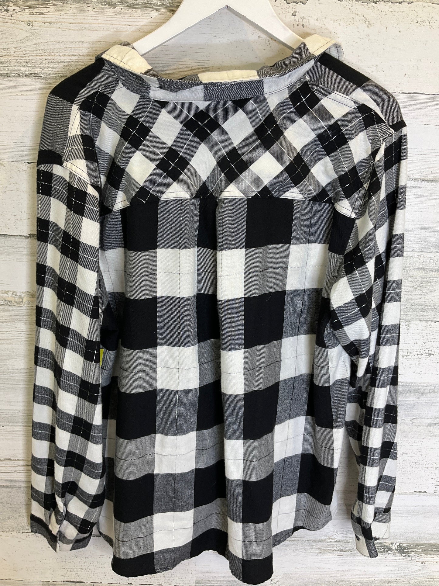 Black & White Top Long Sleeve Maurices, Size Xxl